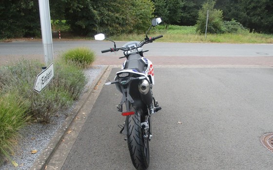 Neufahrzeug Aprilia SX 125 - Bild 8