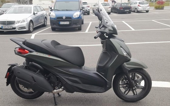 Neufahrzeug Piaggio Beverly 400 S - Bild 8