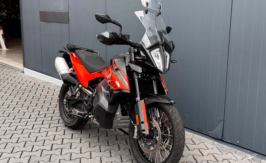 Angebot KTM 890 Adventure Bild 3: Angebot KTM 890 Adventure