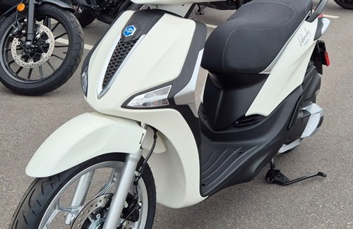 Neumotorrad Piaggio Liberty 125