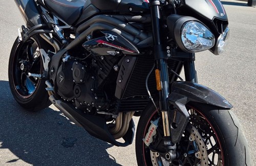Gebrauchtmotorrad Triumph Speed Triple RS