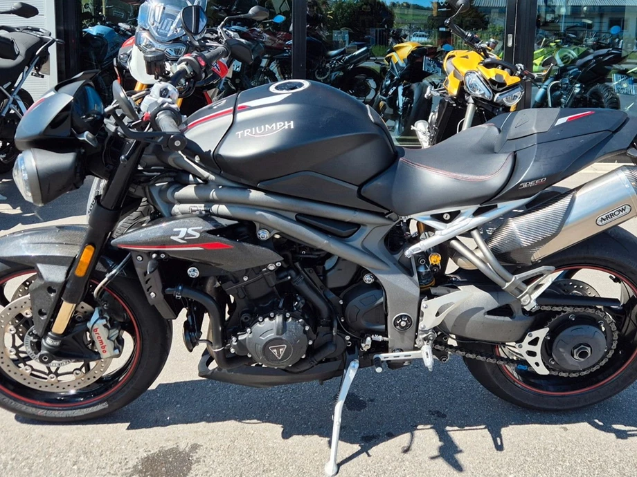 Angebot Triumph Speed Triple RS Bild 2: Angebot Triumph Speed Triple RS