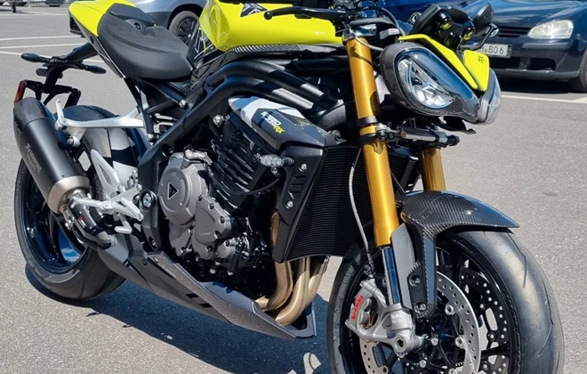 Triumph Speed Triple 1200 RX