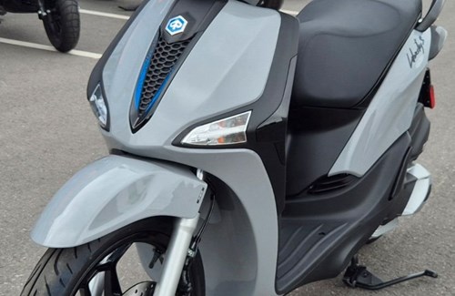 Neumotorrad Piaggio Liberty 50 S