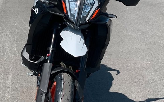 Neufahrzeug KTM 890 SMT - Bild 3