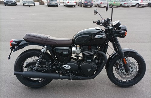 Neumotorrad Triumph Bonneville T120 Black