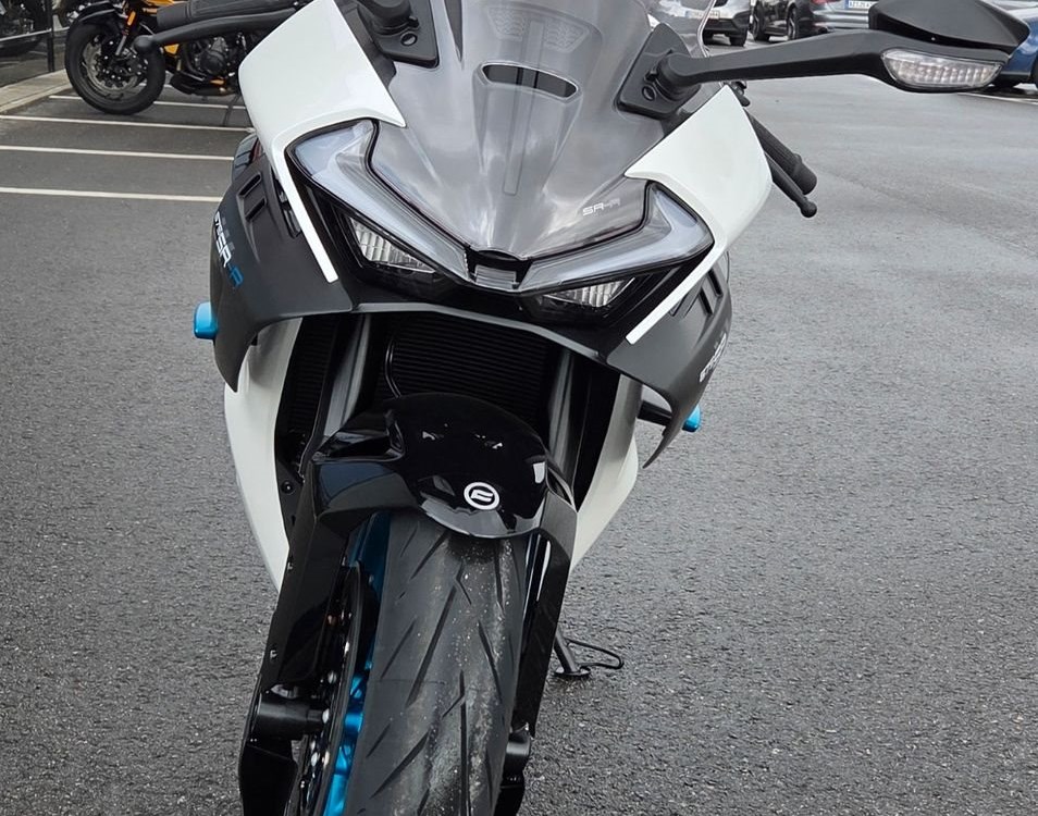 Angebot CFMOTO 675SR-R