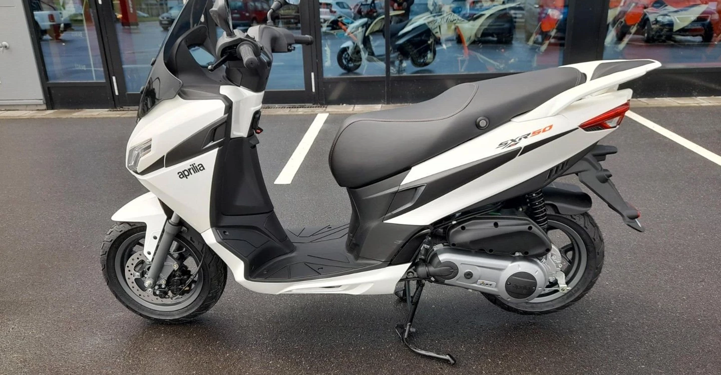 Zum Vergrößern bitte anklicken! Angebot Aprilia SXR 50