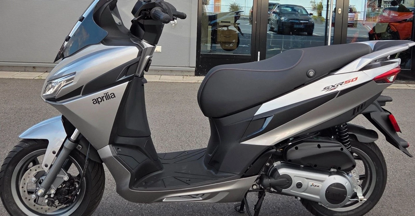 Zum Vergrößern bitte anklicken! Angebot Aprilia SXR 50