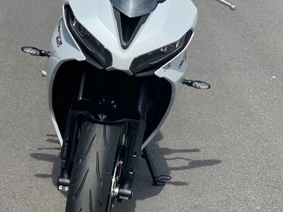 Angebot Triumph Daytona 660 Bild 3: Angebot Triumph Daytona 660