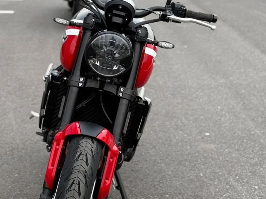 Angebot Triumph Trident 660 Bild 7: Angebot Triumph Trident 660