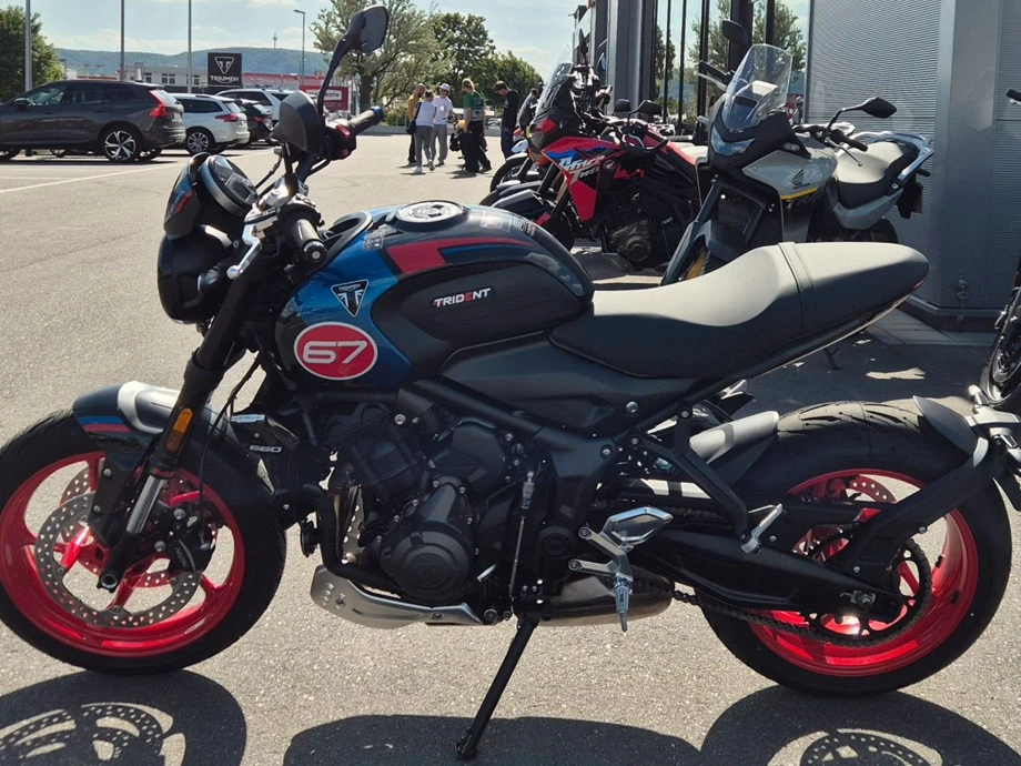 Angebot Triumph Trident 660 Triple Tribute Bild 1: Angebot Triumph Trident 660 Triple Tribute