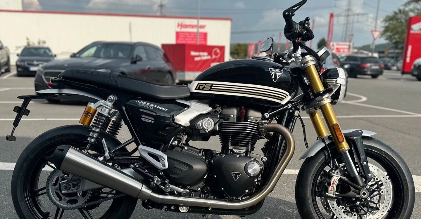 Zum Vergrößern bitte anklicken! Angebot Triumph Speed Twin 1200 RS