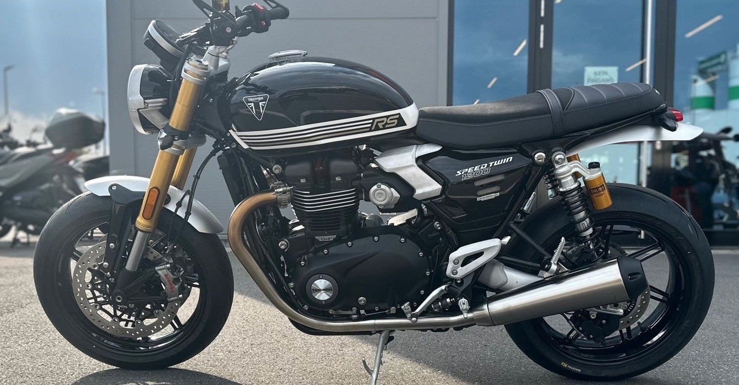 Zum Vergrößern bitte anklicken! Angebot Triumph Speed Twin 1200 RS