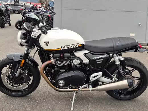 Triumph Speed Twin 1200