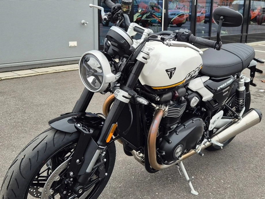 Angebot Triumph Speed Twin 1200 Bild 3: Angebot Triumph Speed Twin 1200