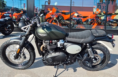 Neumotorrad Triumph Scrambler 900
