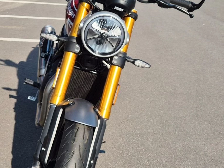 Angebot Triumph Speed 400 Bild 8: Angebot Triumph Speed 400