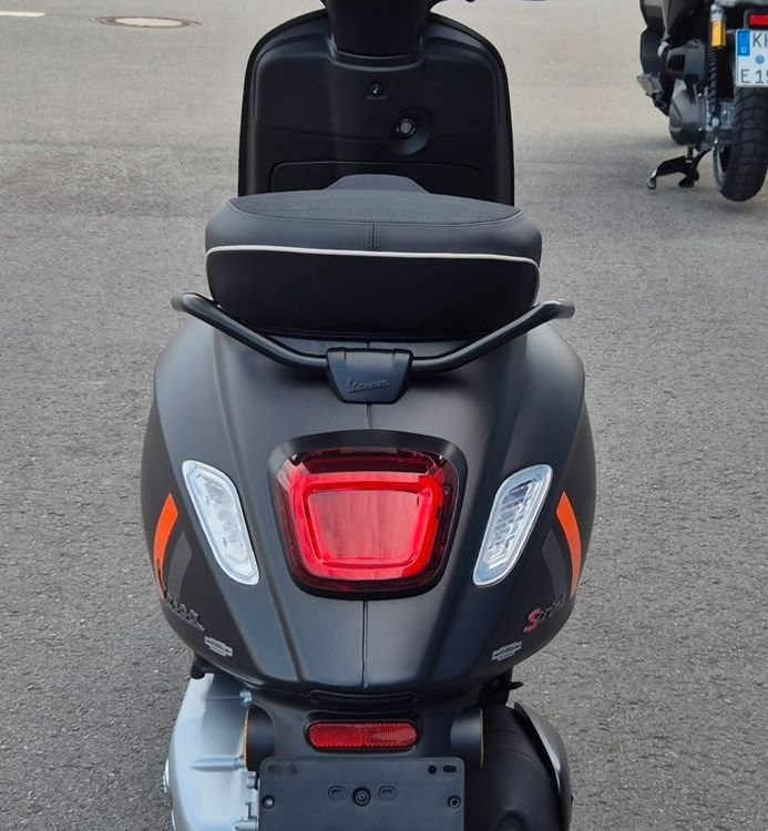 Zum Vergrößern bitte anklicken! Angebot Vespa Sprint 125 S