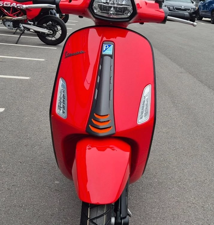 Zum Vergrößern bitte anklicken! Angebot Vespa Sprint 125 S