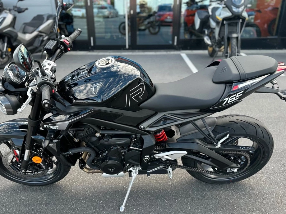 Angebot Triumph Street Triple 765 R Bild 3: Angebot Triumph Street Triple 765 R