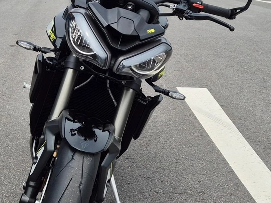 Angebot Triumph Street Triple 765 RS Bild 13: Angebot Triumph Street Triple 765 RS