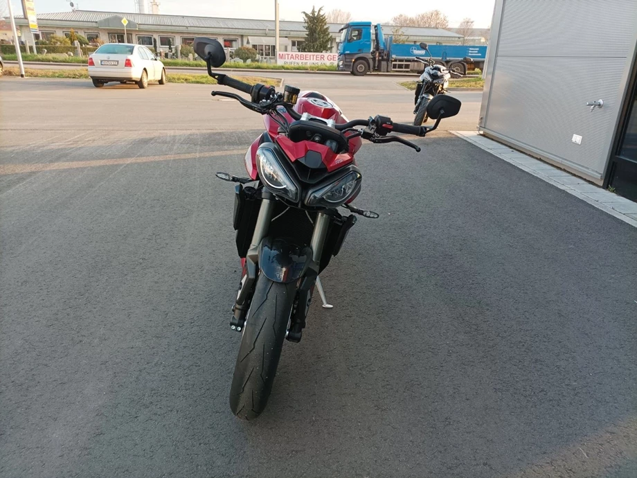 Angebot Triumph Street Triple 765 RS Bild 14: Angebot Triumph Street Triple 765 RS
