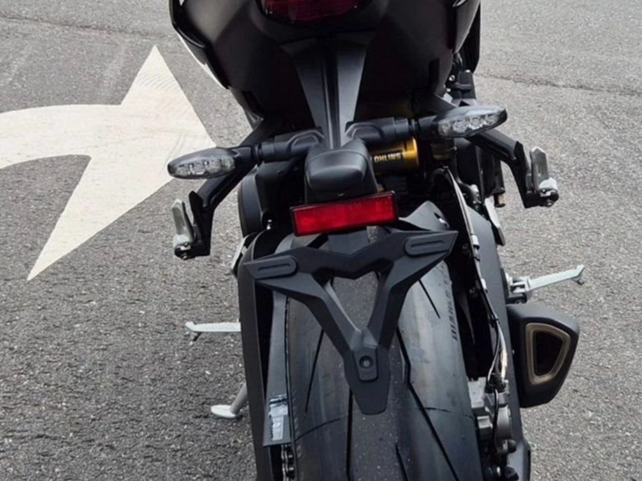 Angebot Triumph Street Triple 765 RS Bild 8: Angebot Triumph Street Triple 765 RS