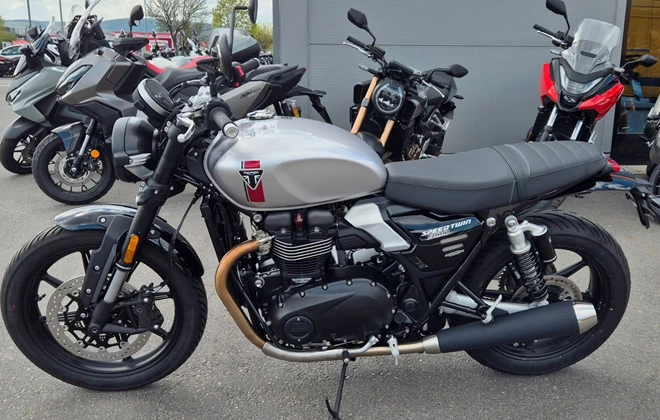 Triumph Speed Twin 900