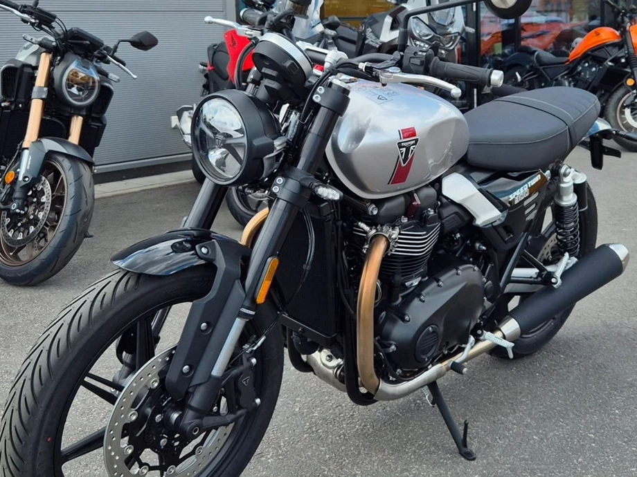 Angebot Triumph Speed Twin 900 Bild 2: Angebot Triumph Speed Twin 900