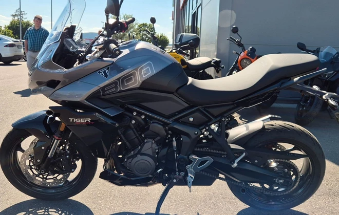 Triumph Tiger Sport 800