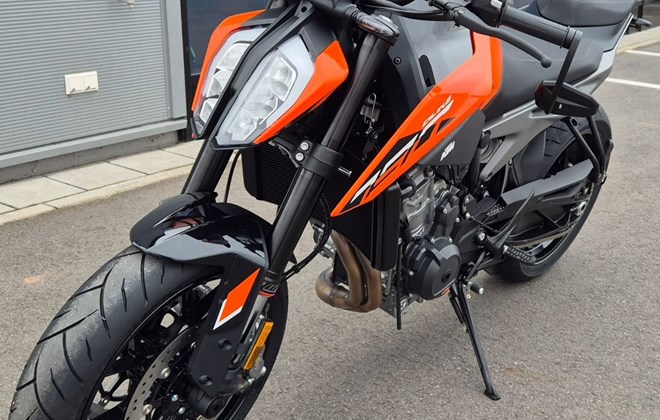 KTM 790 Duke