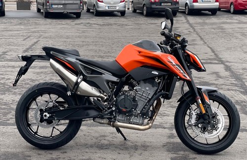 Neumotorrad KTM 790 Duke