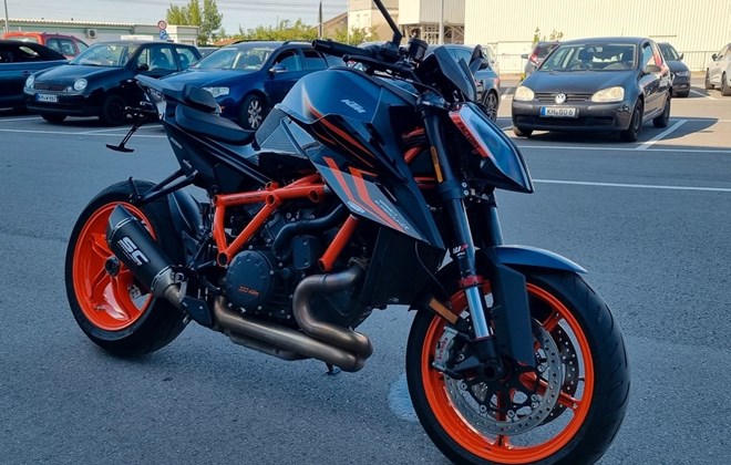 KTM 1290 Super Duke R