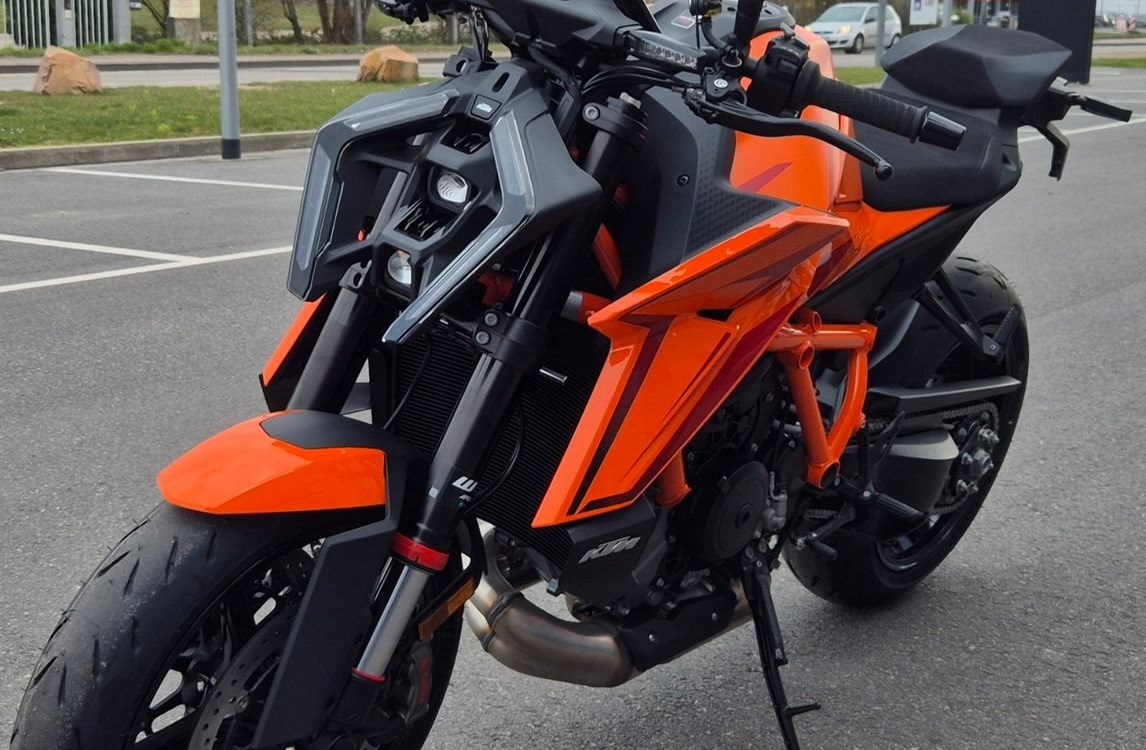 Zum Vergrößern bitte anklicken! Angebot KTM 1390 Super Duke R