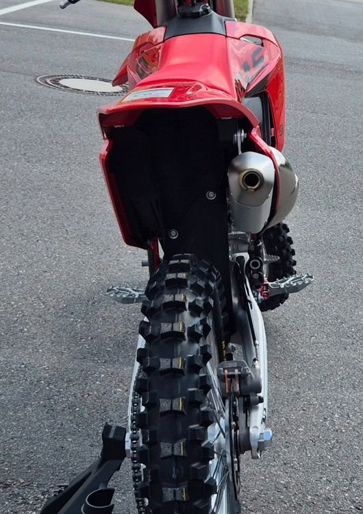 Zum Vergrößern bitte anklicken! Angebot GASGAS MC 125