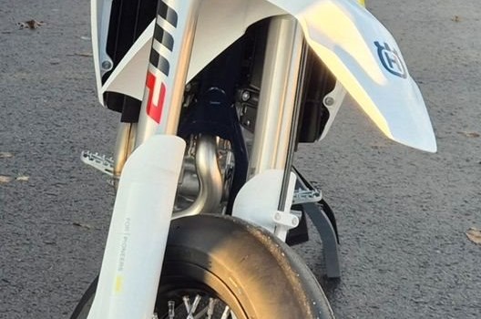 Neufahrzeug Husqvarna FS 450 - Bild 3