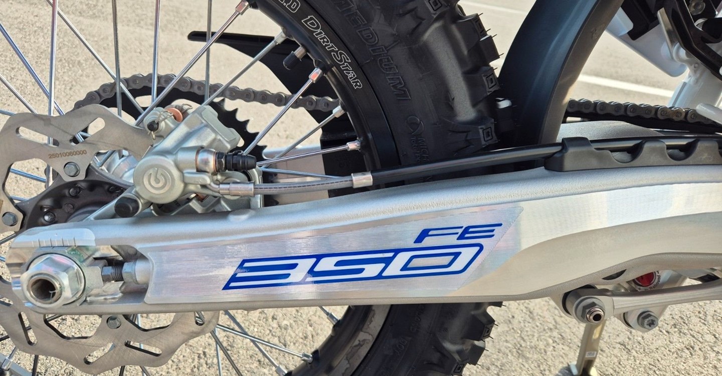 Zum Vergrößern bitte anklicken! Angebot Husqvarna FE 350 Heritage