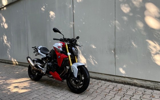 Gebrauchtmotorrad BMW F 900 R - Bild 2