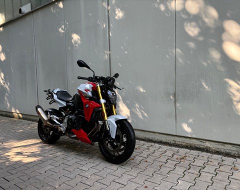 zum Vergrössern bitte anklicken!