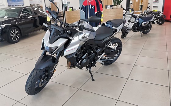 Neufahrzeug Honda CB750 Hornet - Bild 4