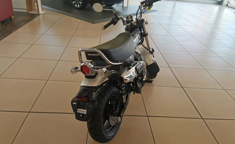 Angebot Honda Dax 125 Bild 3: Angebot Honda Dax 125