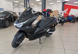 Neumotorrad Honda PCX125
