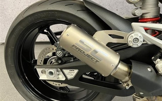 Gebrauchtmotorrad BMW S 1000 R - Bild 10 Gebrauchtmotorrad BMW S 1000 R - Bild 10
