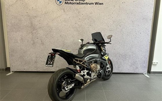 Gebrauchtmotorrad BMW S 1000 R - Bild 6 Gebrauchtmotorrad BMW S 1000 R - Bild 6