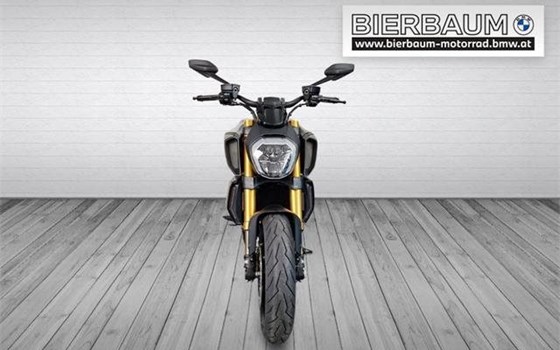 Gebrauchtmotorrad Ducati Diavel 1260 S - Bild 4 Gebrauchtmotorrad Ducati Diavel 1260 S - Bild 4