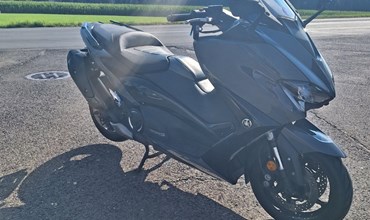 Yamaha TMAX 560 Tech Max
