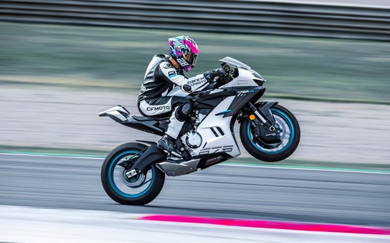 Neufahrzeug CFMOTO 675SR-R - Bild 5