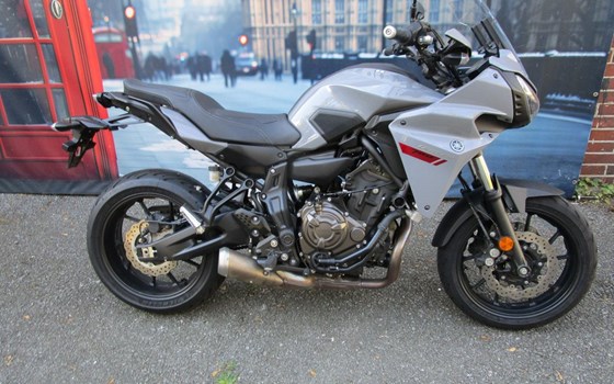 Gebrauchtmotorrad Yamaha Tracer 700 - Bild 2