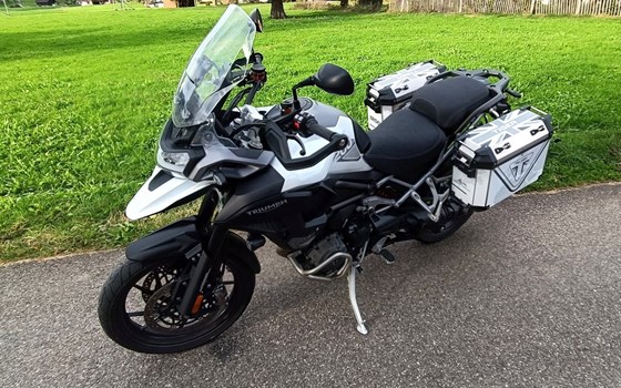 Gebrauchtmotorrad Triumph Tiger 1200 GT PRO - Bild 2 Gebrauchtmotorrad Triumph Tiger 1200 GT PRO - Bild 2
